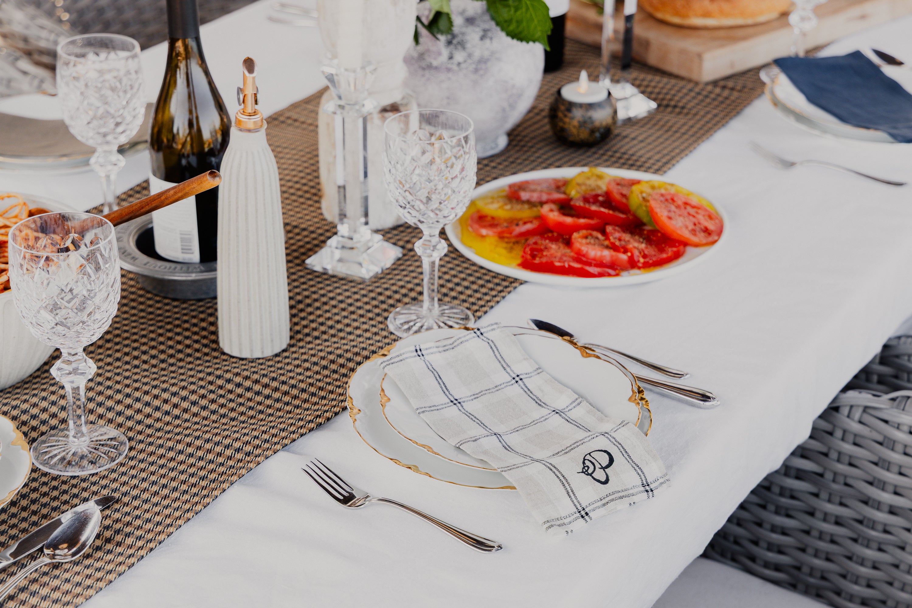 The Aperitif Napkin in Townhouse Plaid
